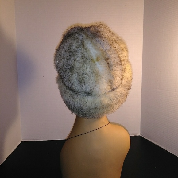 Fur vintage hats - Picture 5 of 6